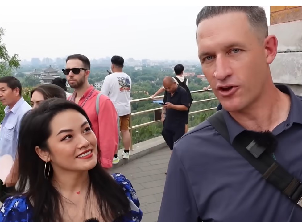 Screenshot 2lovely chinese girl