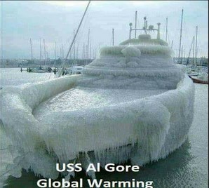 Screenshot 7algore boat with ice